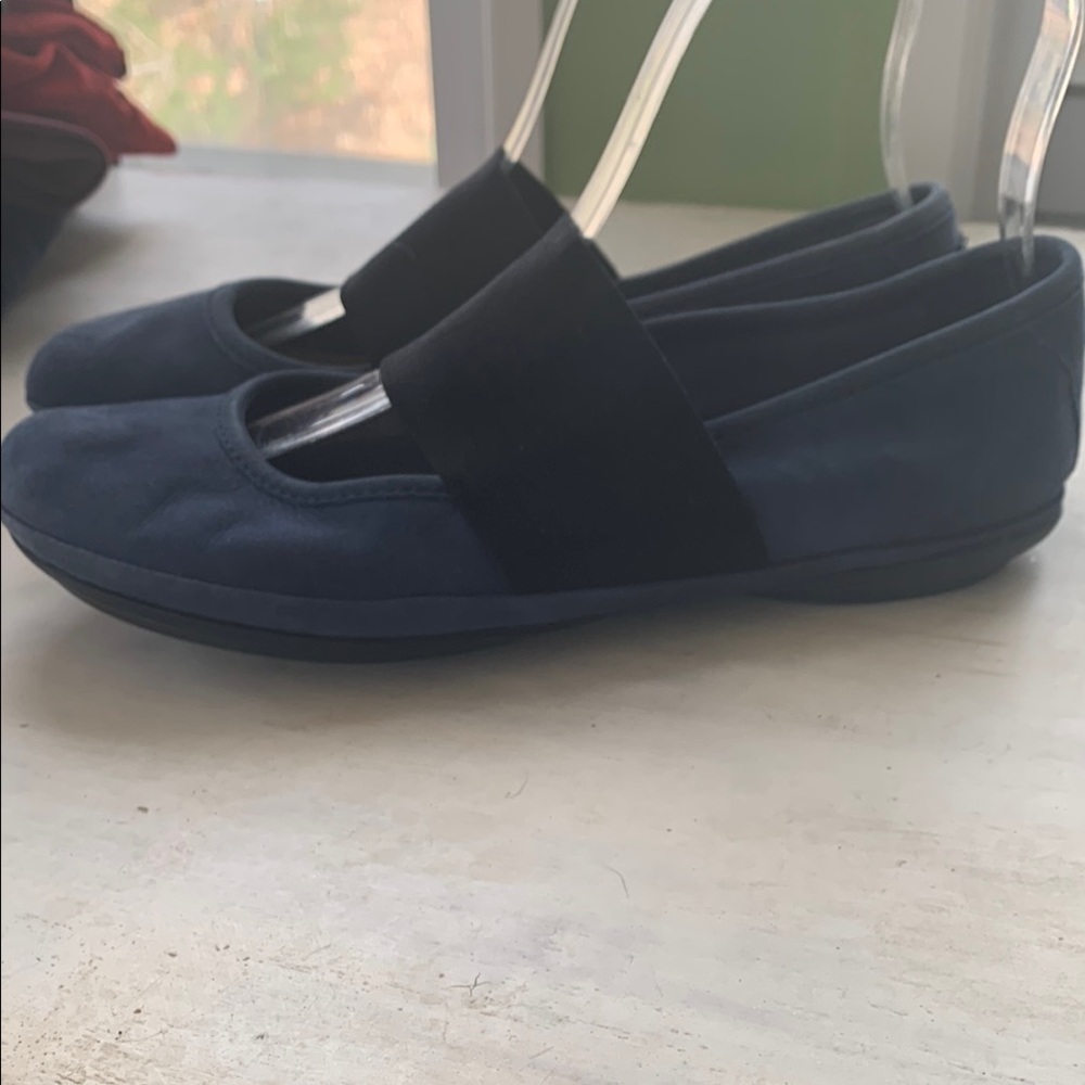 Camper Nina Right Ballet Flats Navy Blue. Size 37 EUC
